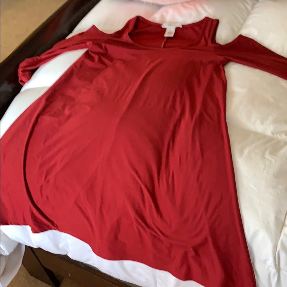 Red cold shoulder flow dress